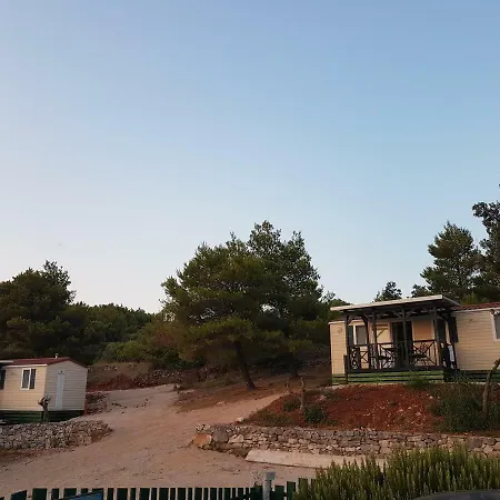 Kamp Lunga Campsite *