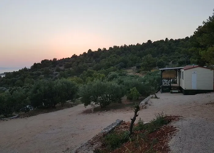 Kamp Lunga Camping *