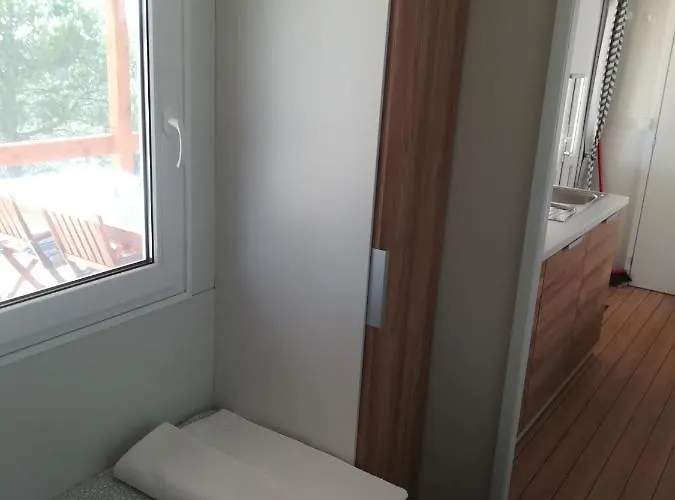 Κάμπινγκ Kamp Lunga