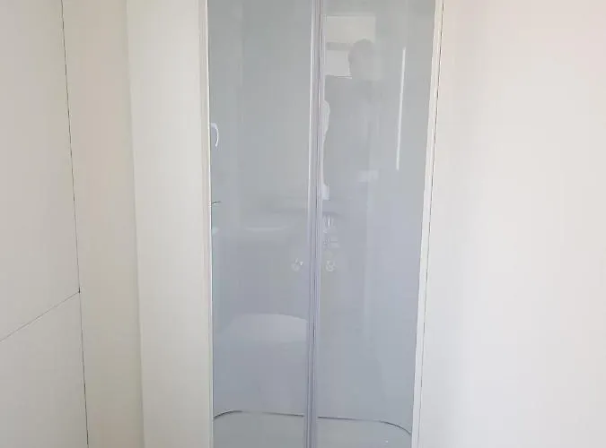 Κάμπινγκ Kamp Lunga *